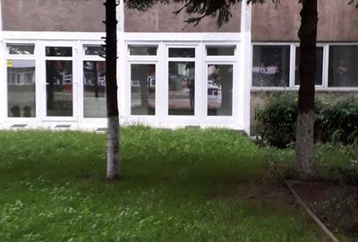 Spațiu comercial, de 22 mp, în Central - 7