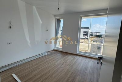 Casă cu 3 camere cu Teren 338 Mp în Vidra - 3