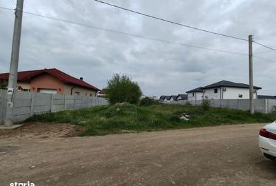 Teren de 5000 mp, în Central - 1