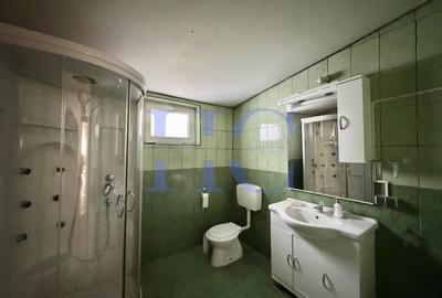 Casă individuală cu 8 camere cu Canalizare în Central - 17