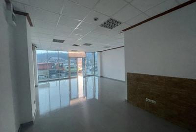 Spa?iu comercial de inchiriat central - 6