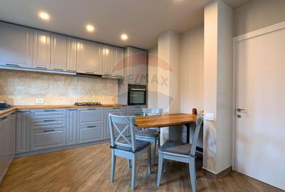 Casă cu 5 camere cu Teren 432 Mp în Balotești - 13