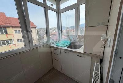 Apartament cu 3 camere decomandat în Central - 8