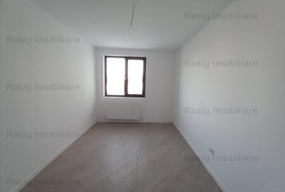 Ultimul apartament  decomandat , etaj 3 , negociabil , nu se aplica tva - 6