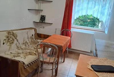 Apartament cu 2 camere decomandat în Steaua