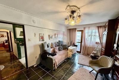 Apartament cu 3 camere decomandat în Brăilei - 5