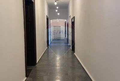 Spațiu comercial, de 36.92 mp, în Aurel Vlaicu - 7