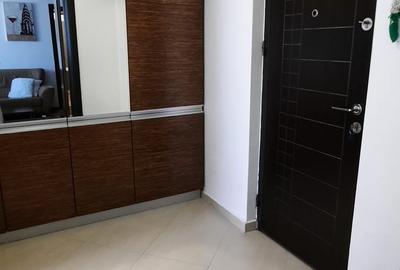 Apartament cu 2 camere semidecomandat, mobilat în Ștefan cel Mare