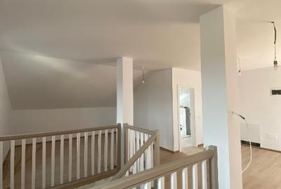 Duplex cu 5 camere cu Teren 293 Mp în Săcălaz - 12