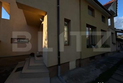 Casă cu 7 camere cu Teren 776 Mp în Păulești - 8