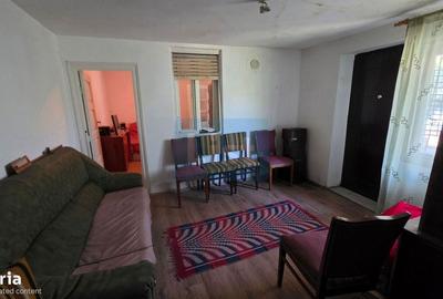 Casă cu 4 camere în 23 August - 7