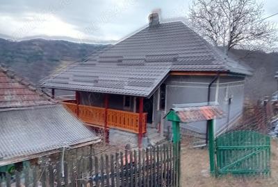 Casă cu 2 camere în Groș - 6