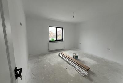 Casă individuală cu 3 camere cu Canalizare în Valu lui Traian - 5