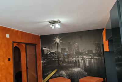 Apartament cu 3 camere semidecomandat în Mazepa 1 - 2