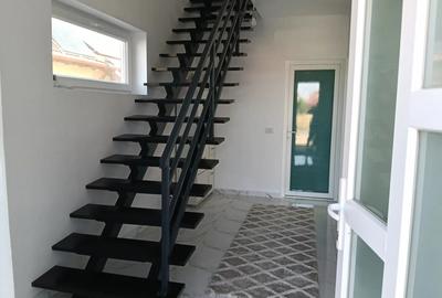 Casă cu Teren 500 Mp în Becicherecu Mic - 1