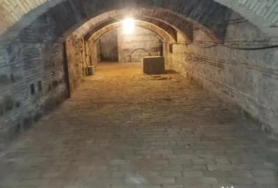 Spațiu comercial, de 82 mp, în Centrul Istoric - 3