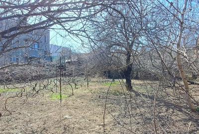 Teren de 569 mp, în Muncii - 1