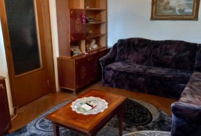 Vind apartament 2 camere Vlaicu Central - 1