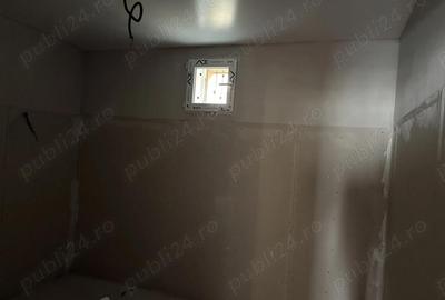 Casă cu Teren 1440 Mp în Central - 2