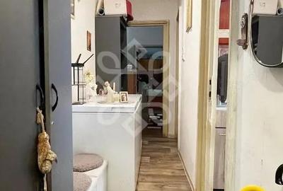 Apartament cu 3 camere semidecomandat în Nufărul - 3