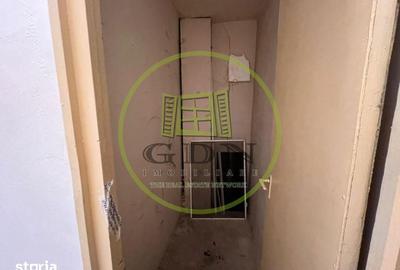 Apartament cu 2 camere semidecomandat în Rovine - 9