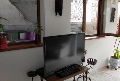 Casă cu 4 camere în Hunedoara