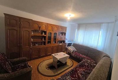 Apartament cu 3 camere decomandat în Central - 8