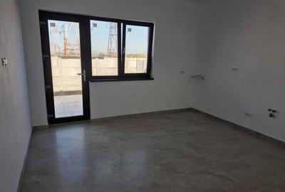 Casă cu 4 camere în Exterior Vest - 5