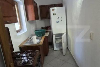 Casă cu 1 camere cu Teren 1500 Mp în Central - 2