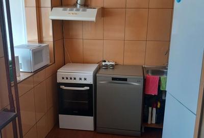 Garsonieră semidecomandată în Păcii - 3