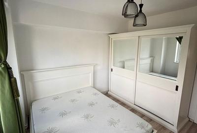 Apartament cu 3 camere decomandat în Traian - 4
