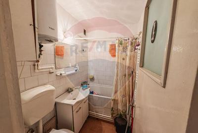 Apartament cu 4 camere de vanzare in zona Bd. Cosbuc - 8