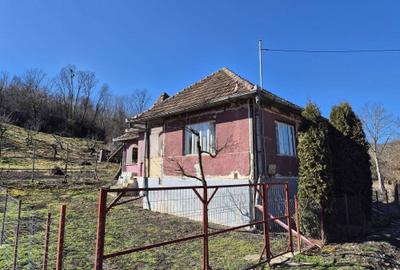 Casă cu 3 camere decomandat în Măhal - 4