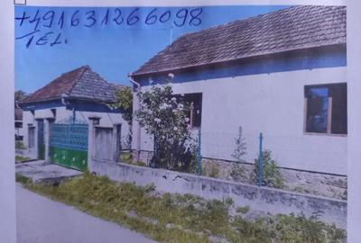 Casă cu 6 camere cu Teren 2135 Mp în Ilteu - 2
