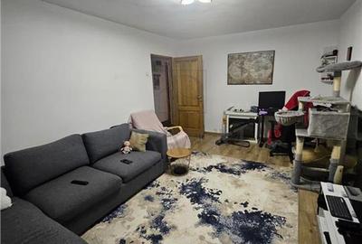 Apartament cu 3 camere decomandat, mobilat în Lipovei - 2