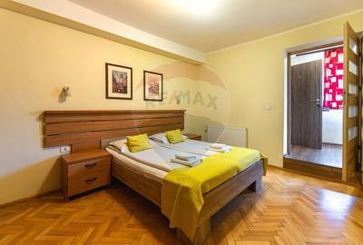 Casă individuală cu 12 camere cu Teren 330 Mp în Brașovul Vechi - 31