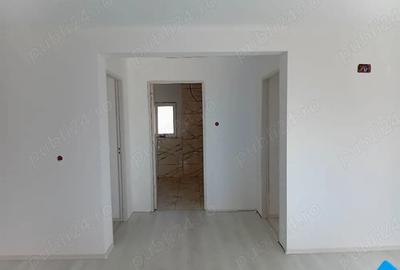 Casă cu Canalizare în Vinga - 1