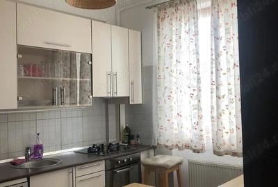 Apartament cu 2 camere decomandat în Central - 3