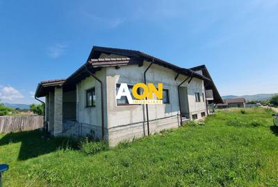 Casă individuală cu 4 camere cu Canalizare în Micești - 2