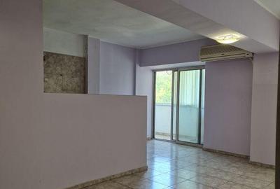 Apartament 3 camere /71.68 mp/Centru / Etaj 2 - 1