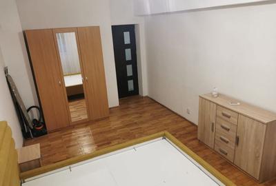 Garsonieră decomandată în Spitalul Județean - 1