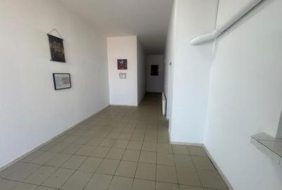 Spațiu comercial, în Central - 5