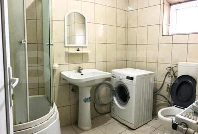 Casă cu 7 camere cu Teren 1023 Mp în Central - 12