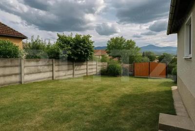 Locuin?a modesta, teren spectaculos 400 mp cu vedere la munte - 1