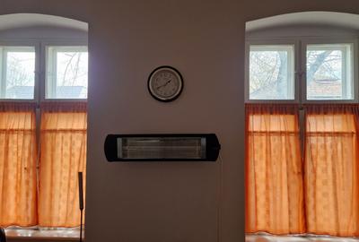 Casă cu 2 camere cu Teren 40 Mp în Central - 2