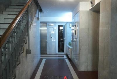 Spațiu comercial, în Unirii - 3