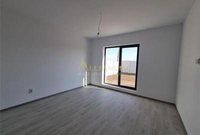 Casă cu 3 camere cu Teren 350 Mp în Berceni - 5