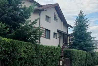 Casă cu Teren 495 Mp în Moara de Vânt - 1