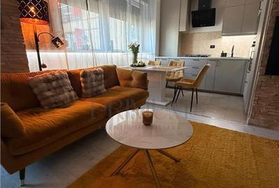 Apartament cu 3 camere decomandat în Torontalului - 2