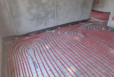 Casă cu 4 camere în Central - 1